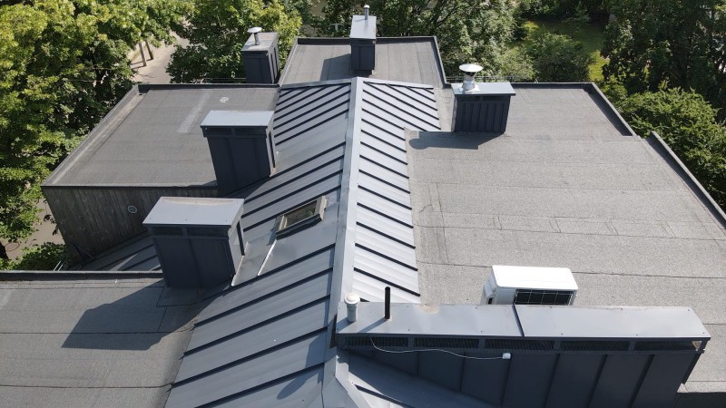 Šlaitinio stogo rekonstrukcija V. Grybo g., Vilnius